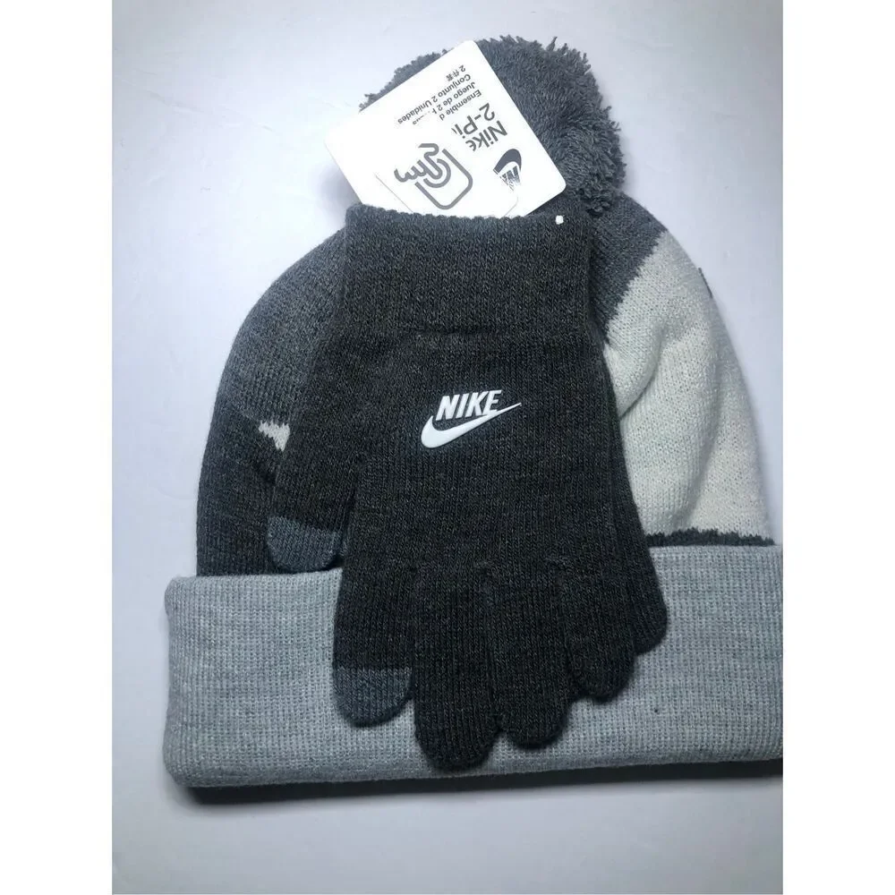 Nike Youth Beanie and Gloves set